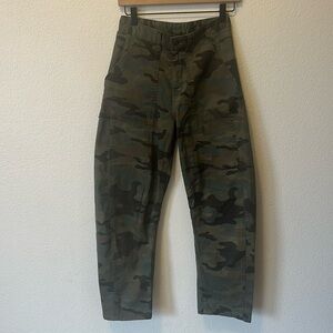 Gap barrel, jeans, camo size double zero